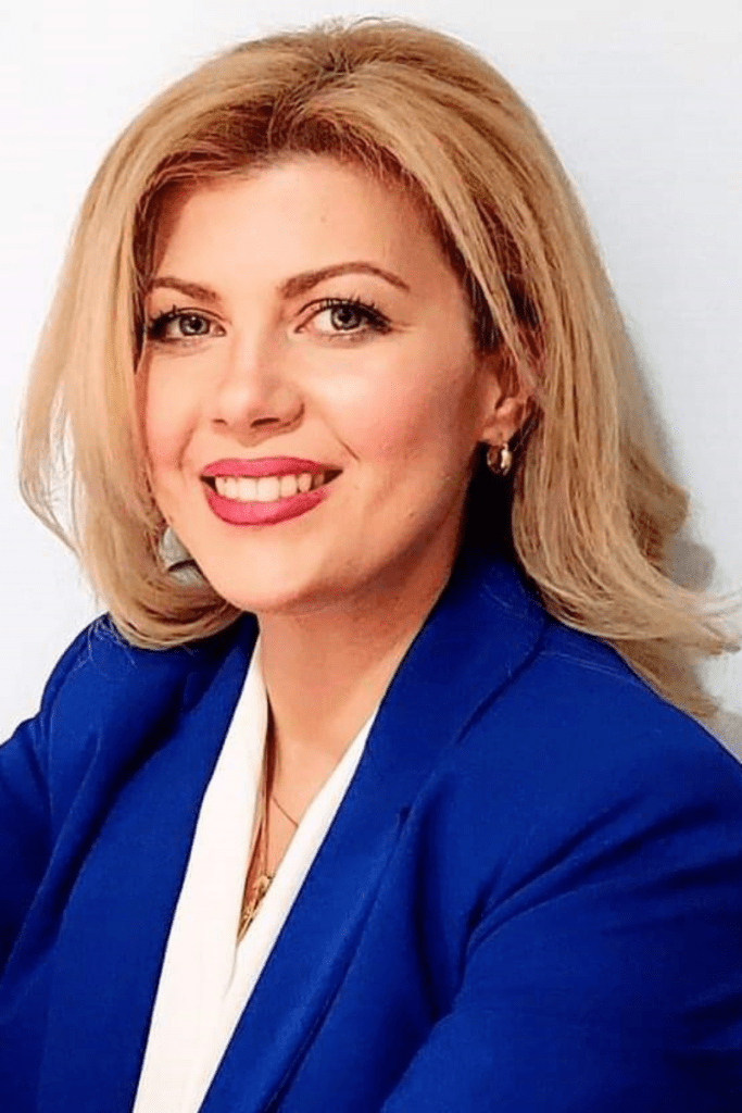 ΜΑΡΙΑ ΕΛΛΗ ΚΟΥΤΣΟΥΒΕΛΗ